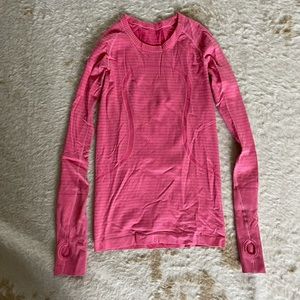 Lululemon long sleeve swiftly tech